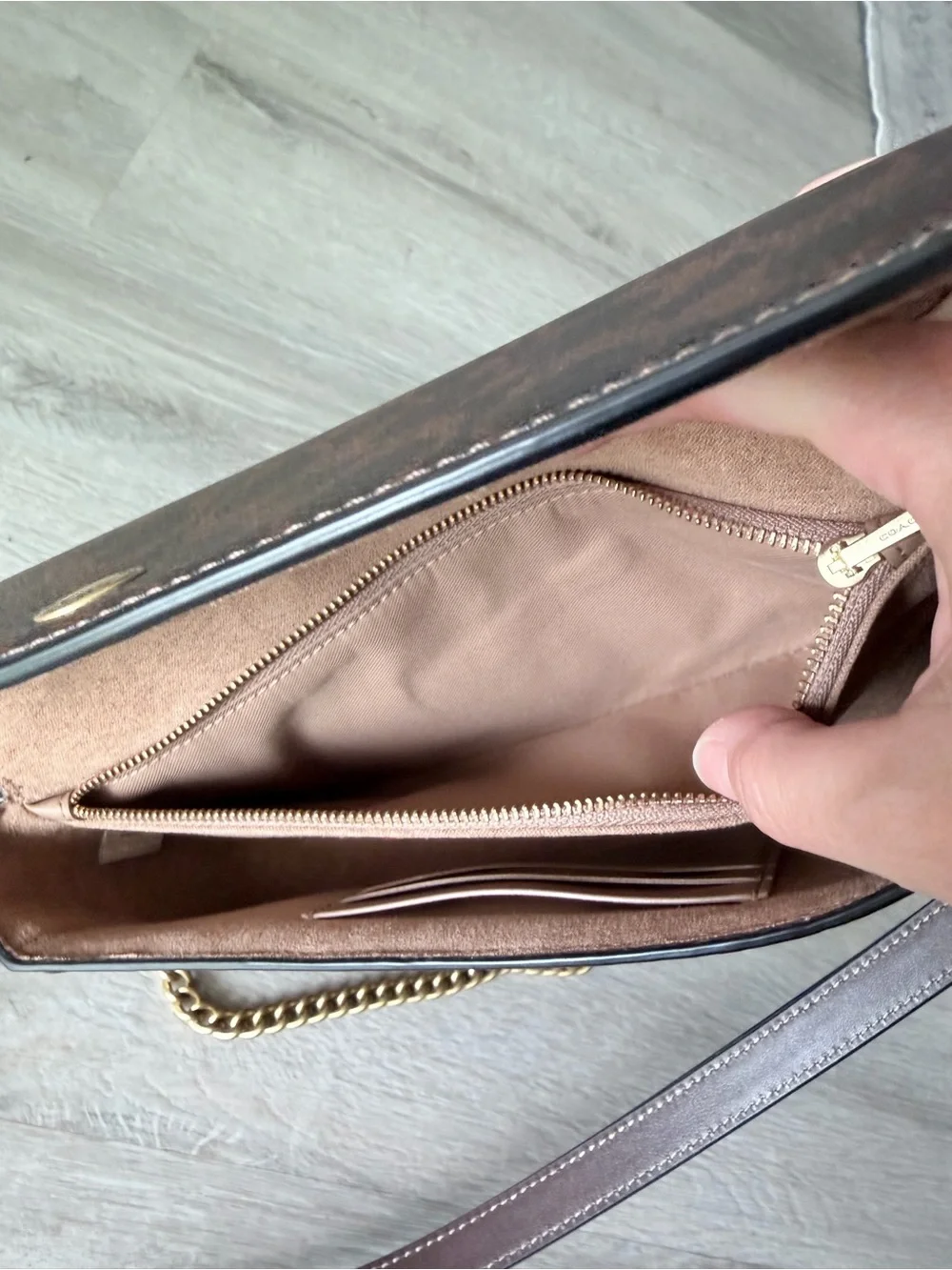 Coach Brook Flap Bag - Picture 4 of 7